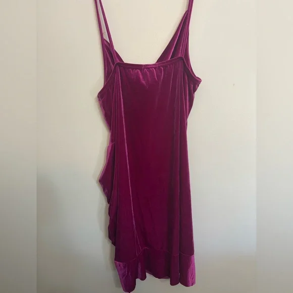 PLT Fuchsia Velvet Strappy Ruched Frill Hem Bodycon Dress - Picture 2 of 4